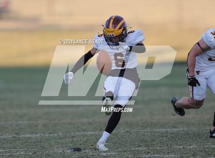 Thumbnail 3 in Windsor @ Pomona (CHSAA 3A Quarter Final) photogallery.