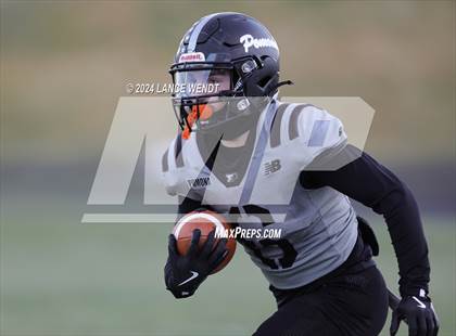 Thumbnail 1 in Windsor @ Pomona (CHSAA 3A Quarter Final) photogallery.