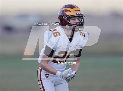 Thumbnail 2 in Windsor @ Pomona (CHSAA 3A Quarter Final) photogallery.