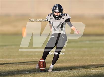 Thumbnail 2 in Windsor @ Pomona (CHSAA 3A Quarter Final) photogallery.