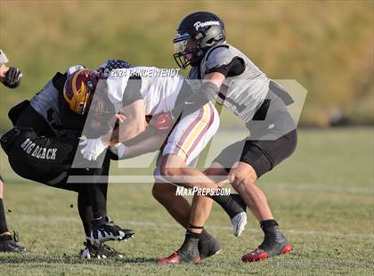 Thumbnail 2 in Windsor @ Pomona (CHSAA 3A Quarter Final) photogallery.