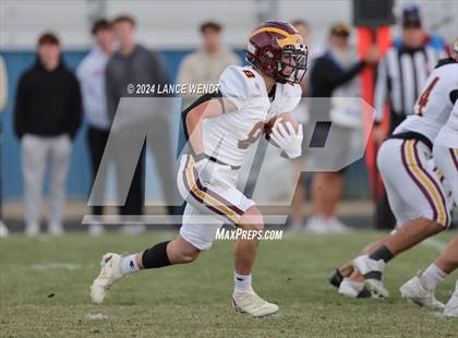 Thumbnail 2 in Windsor @ Pomona (CHSAA 3A Quarter Final) photogallery.