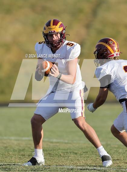 Thumbnail 3 in Windsor @ Pomona (CHSAA 3A Quarter Final) photogallery.