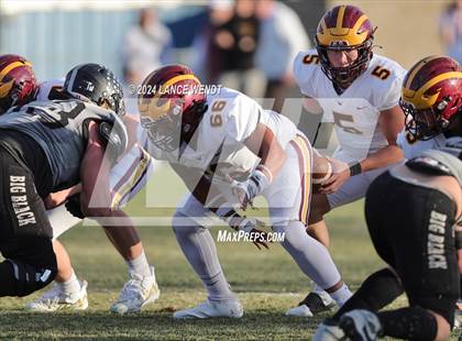 Thumbnail 2 in Windsor @ Pomona (CHSAA 3A Quarter Final) photogallery.