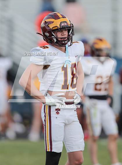 Thumbnail 2 in Windsor @ Pomona (CHSAA 3A Quarter Final) photogallery.