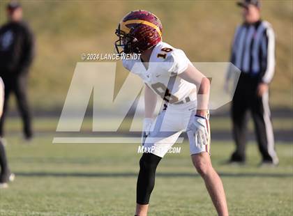 Thumbnail 1 in Windsor @ Pomona (CHSAA 3A Quarter Final) photogallery.