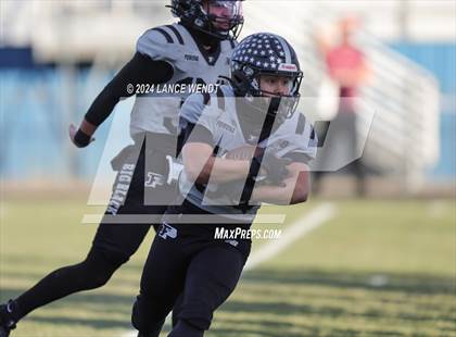 Thumbnail 3 in Windsor @ Pomona (CHSAA 3A Quarter Final) photogallery.