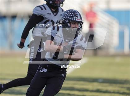 Thumbnail 1 in Windsor @ Pomona (CHSAA 3A Quarter Final) photogallery.