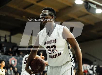 Thumbnail 1 in Modesto Christian vs. Salesian College Preparatory (MaxPreps MLK Classic) photogallery.