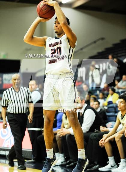 Thumbnail 3 in Modesto Christian vs. Salesian College Preparatory (MaxPreps MLK Classic) photogallery.