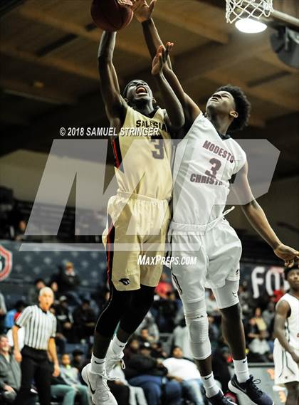 Thumbnail 3 in Modesto Christian vs. Salesian College Preparatory (MaxPreps MLK Classic) photogallery.