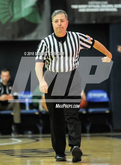Thumbnail 3 in Modesto Christian vs. Salesian College Preparatory (MaxPreps MLK Classic) photogallery.