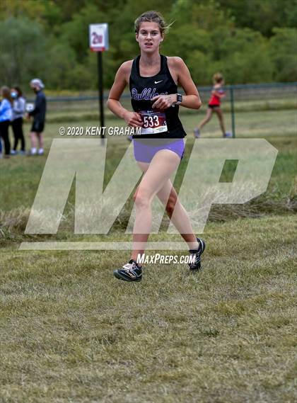 Thumbnail 2 in Nike Valley Twilight Girls JV Invitational photogallery.