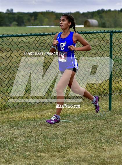 Thumbnail 2 in Nike Valley Twilight Girls JV Invitational photogallery.