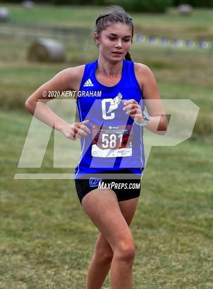 Thumbnail 1 in Nike Valley Twilight Girls JV Invitational photogallery.