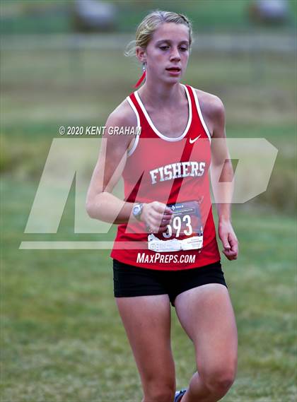 Thumbnail 1 in Nike Valley Twilight Girls JV Invitational photogallery.