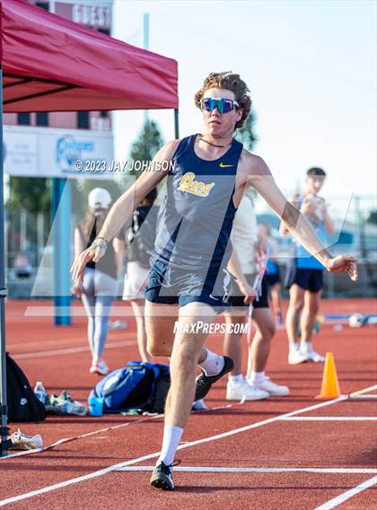 Thumbnail 1 in Rob Allen Twilight Invitational (Triple Jump) photogallery.