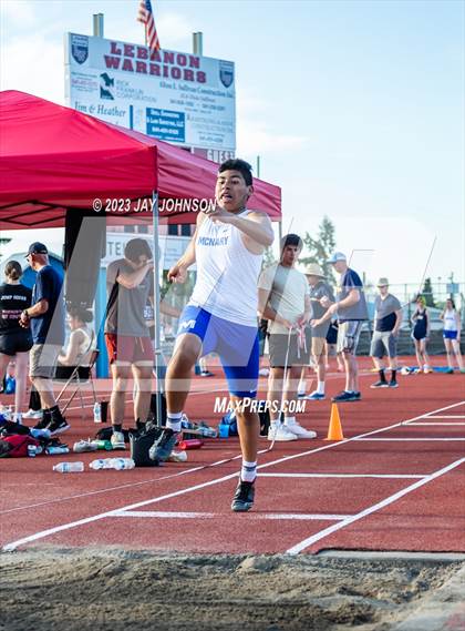 Thumbnail 3 in Rob Allen Twilight Invitational (Triple Jump) photogallery.