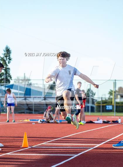 Thumbnail 2 in Rob Allen Twilight Invitational (Triple Jump) photogallery.