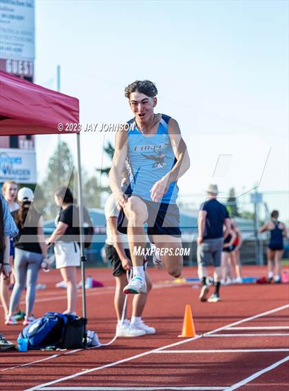 Thumbnail 2 in Rob Allen Twilight Invitational (Triple Jump) photogallery.