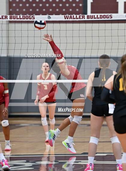 Thumbnail 1 in Klein Oak vs. Cypress Woods (Waller ISD Tournament) photogallery.