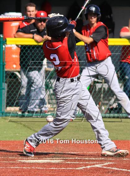 Thumbnail 1 in South Hills vs Glendora photogallery.