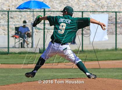 Thumbnail 1 in South Hills vs Glendora photogallery.