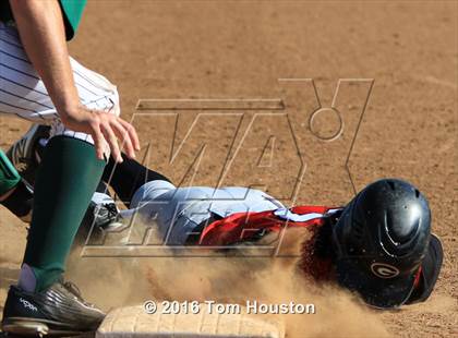 Thumbnail 1 in South Hills vs Glendora photogallery.