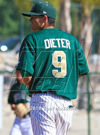Thumbnail 3 in South Hills vs Glendora photogallery.