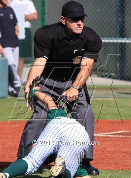 Thumbnail 1 in South Hills vs Glendora photogallery.