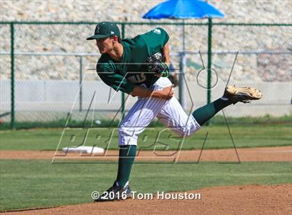 Thumbnail 1 in South Hills vs Glendora photogallery.