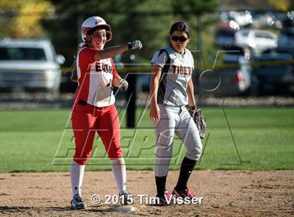 Thumbnail 2 in La Junta vs. Eaton (CHSAA 3A Quarterfinals) photogallery.