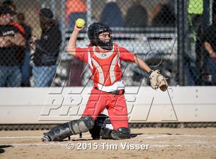 Thumbnail 3 in La Junta vs. Eaton (CHSAA 3A Quarterfinals) photogallery.