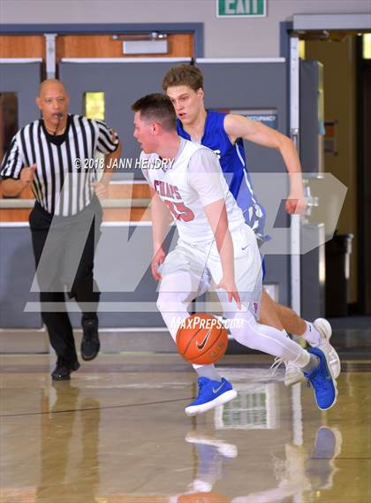 Thumbnail 3 in Westlake vs. Catalina Foothills (Rancho Mirage Holiday Invitational) photogallery.