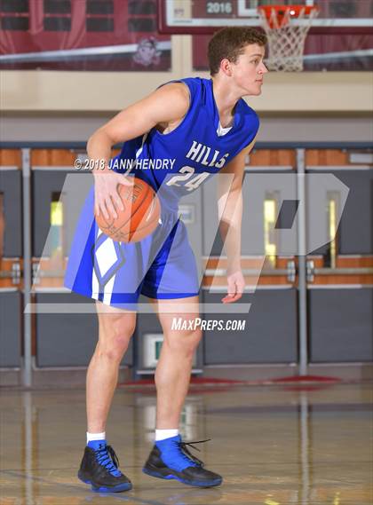 Thumbnail 2 in Westlake vs. Catalina Foothills (Rancho Mirage Holiday Invitational) photogallery.
