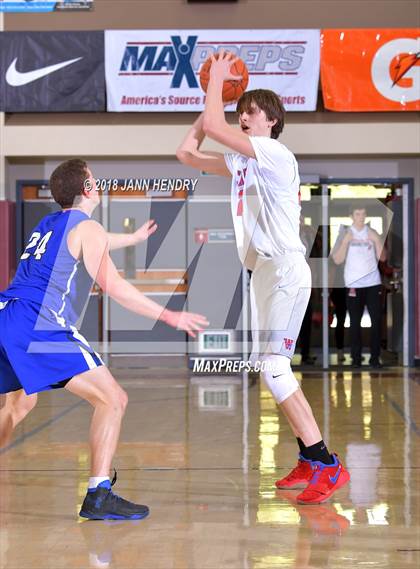 Thumbnail 1 in Westlake vs. Catalina Foothills (Rancho Mirage Holiday Invitational) photogallery.