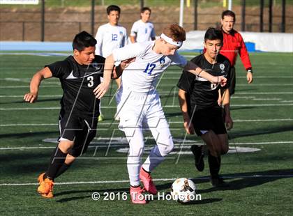Thumbnail 3 in San Dimas vs Northview photogallery.