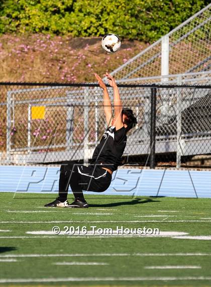 Thumbnail 1 in San Dimas vs Northview photogallery.