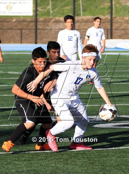Thumbnail 3 in San Dimas vs Northview photogallery.