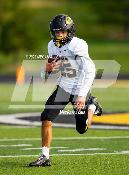 Thumbnail 1 in Wayne @ Centerville photogallery.