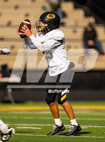 Thumbnail 2 in Wayne @ Centerville photogallery.