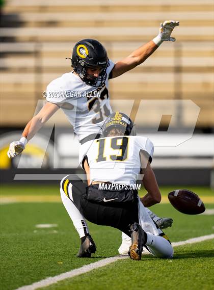 Thumbnail 2 in Wayne @ Centerville photogallery.