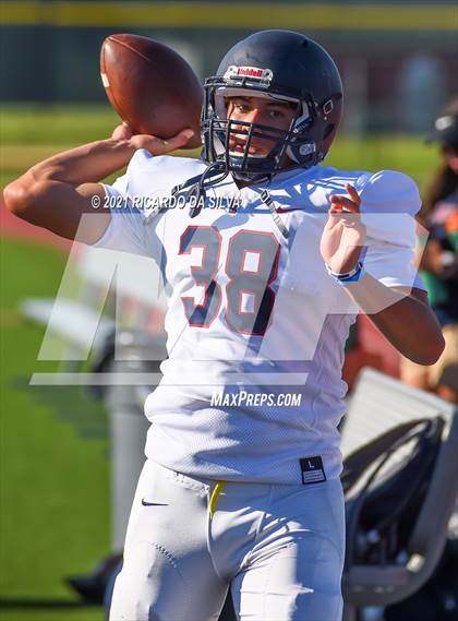 Thumbnail 2 in Cinco Ranch vs Tompkins  (B Team) photogallery.
