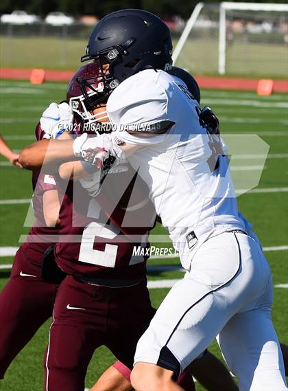 Thumbnail 1 in Cinco Ranch vs Tompkins  (B Team) photogallery.