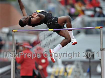Thumbnail 1 in 44th Arcadia Invitational (Saturday Boys High Jump) photogallery.