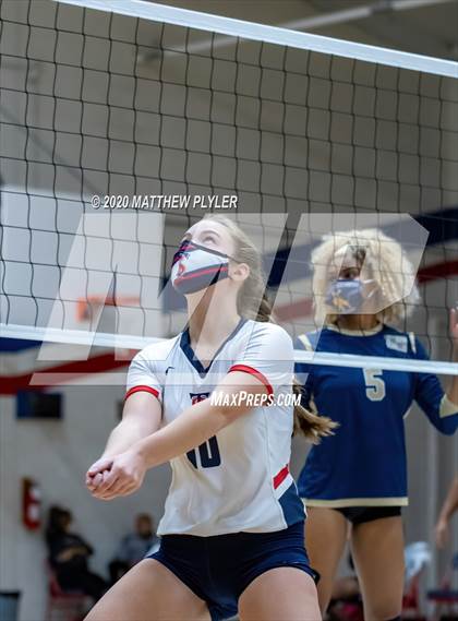 Thumbnail 2 in E.E. Smith @ Terry Sanford photogallery.
