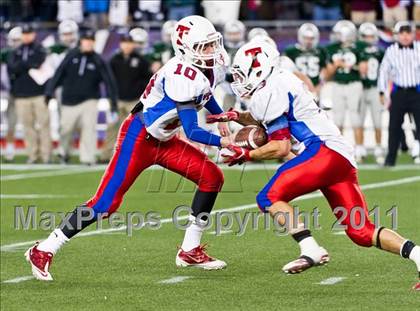 Thumbnail 1 in Tewksbury Memorial vs. Duxbury (MIAA Division 2 East Final) photogallery.