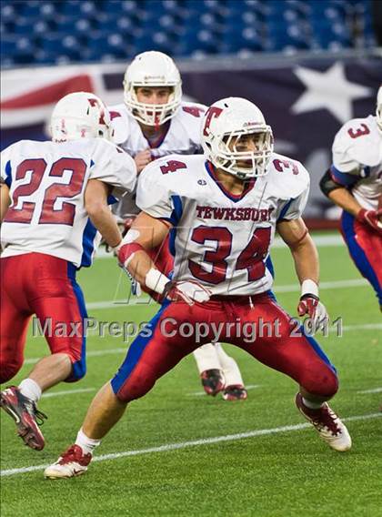 Thumbnail 2 in Tewksbury Memorial vs. Duxbury (MIAA Division 2 East Final) photogallery.