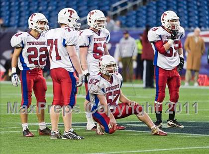 Thumbnail 2 in Tewksbury Memorial vs. Duxbury (MIAA Division 2 East Final) photogallery.