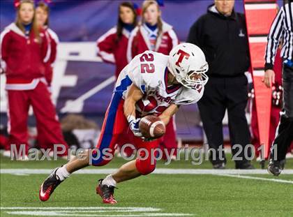 Thumbnail 3 in Tewksbury Memorial vs. Duxbury (MIAA Division 2 East Final) photogallery.